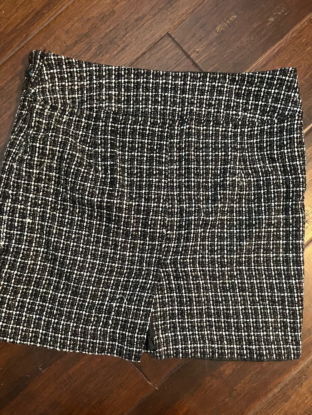 Black & White Tweed Pencil Mini Skirt with Stud Detail - Picture 3 of 5
